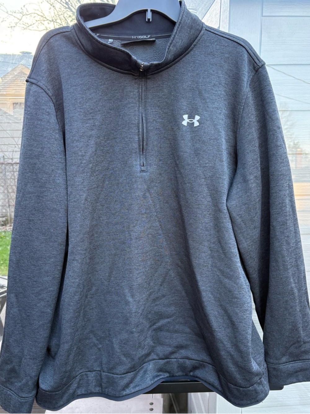 Under Armour Golf Men's Gray Quarter-Zip Pullover